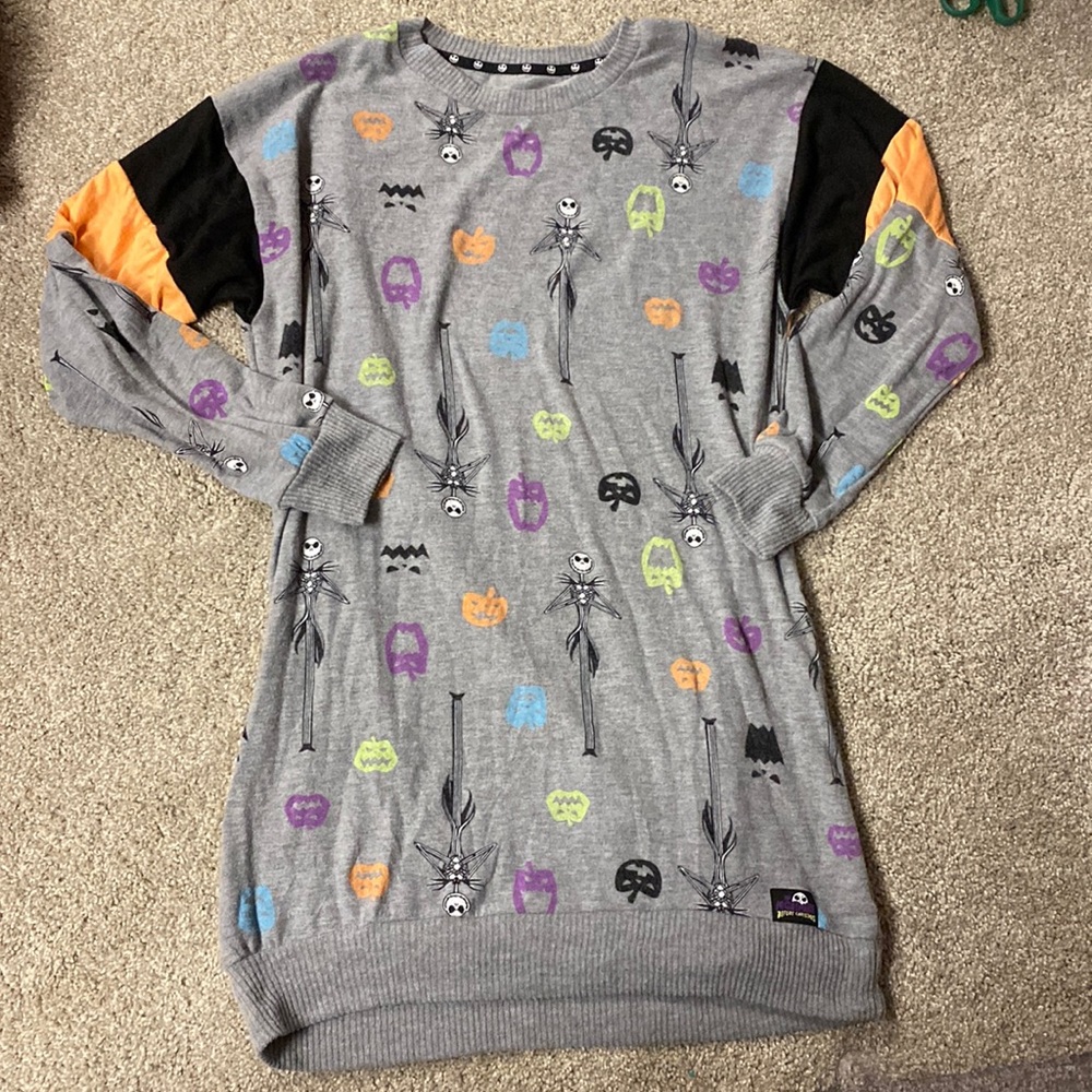 💛💛The Nightmare Before Christmas tunic